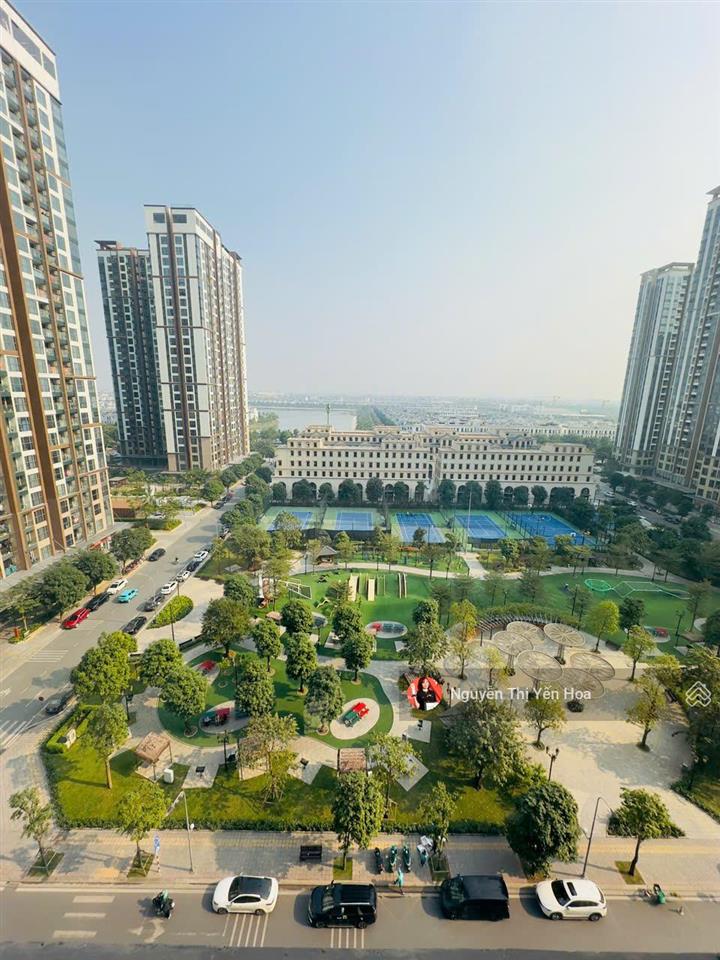 Hiếm 1n + view trực diện biển hồ vinhomes ocean park ban công đông nam full đồ sổ đỏ cầm tay