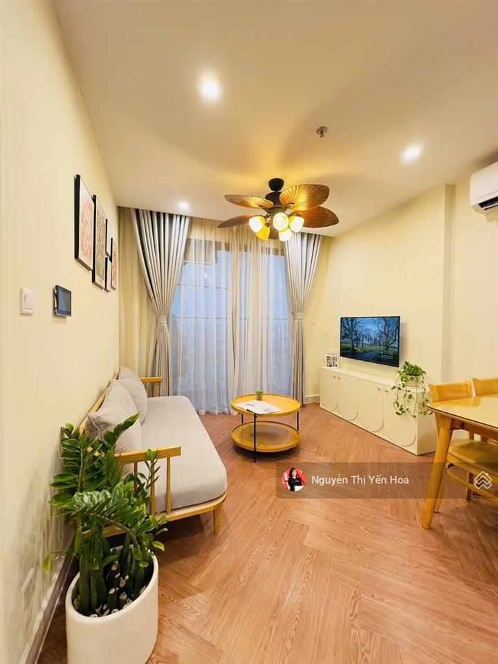 Hiếm 1n + view trực diện biển hồ vinhomes ocean park ban công đông nam full đồ sổ đỏ cầm tay