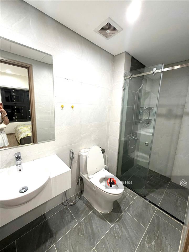 Bán nhanh căn 2pn full nội thất đẹp sổ sẵn view đẹp  giá tốt tại vinhomes ocean park 1