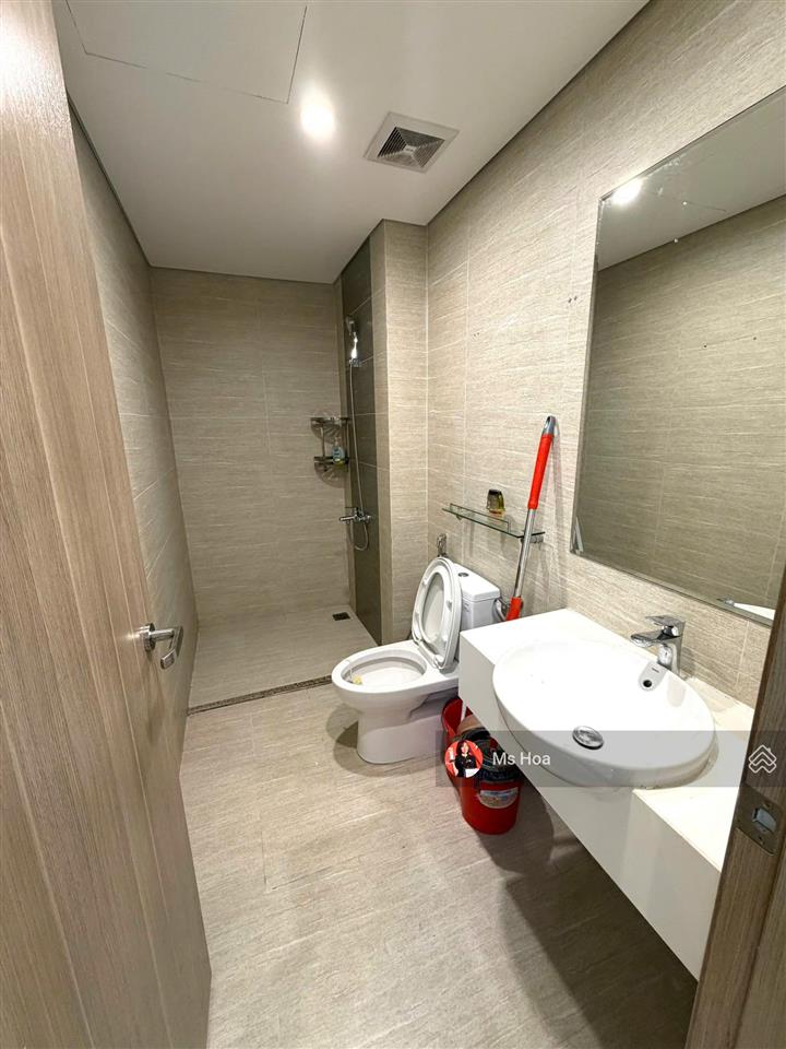 Bán nhanh căn 2pn full nội thất đẹp sổ sẵn view đẹp  giá tốt tại vinhomes ocean park 1