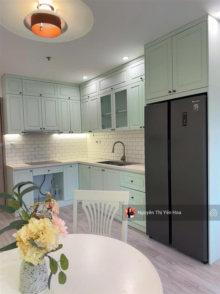 Chính chủ cần bán gấp 3pn tòa s2.02 tầng 18 nội thất hiện đại luxury view thoáng tại vinhomes ocp 1