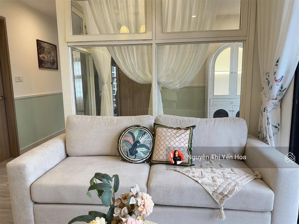 Chính chủ cần bán gấp 3pn tòa s2.02 tầng 18 nội thất hiện đại luxury view thoáng tại vinhomes ocp 1