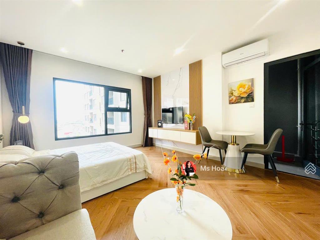 Chuyển xuống liền kề nên tôi cần bán căn studio 33m2 thông thủy nội thất xịn như ảnh  0986 784 ***