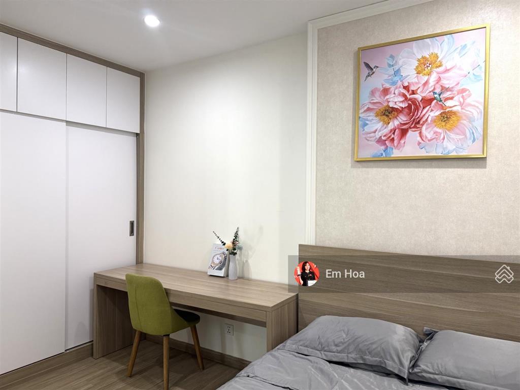 Chính chủ gửi bán 2pn + 2wc góc tòa s2.10 view siêu thoáng tại vinhomes ocean park