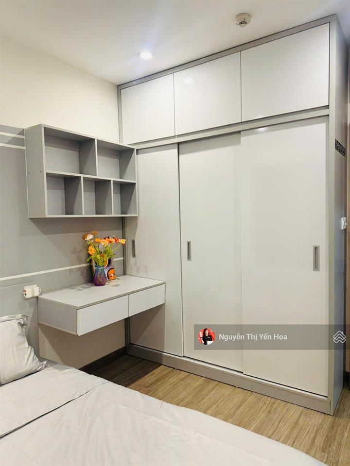 Chính chủ gửi bán gấp căn hộ 2n2w góc tòa s1.06 vinhomes ocp view đẹp thoáng, full nội thất như ảnh