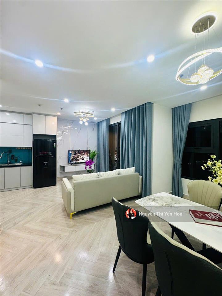 Chính chủ gửi bán gấp căn hộ 2n2w góc tòa s1.06 vinhomes ocp view đẹp thoáng, full nội thất như ảnh