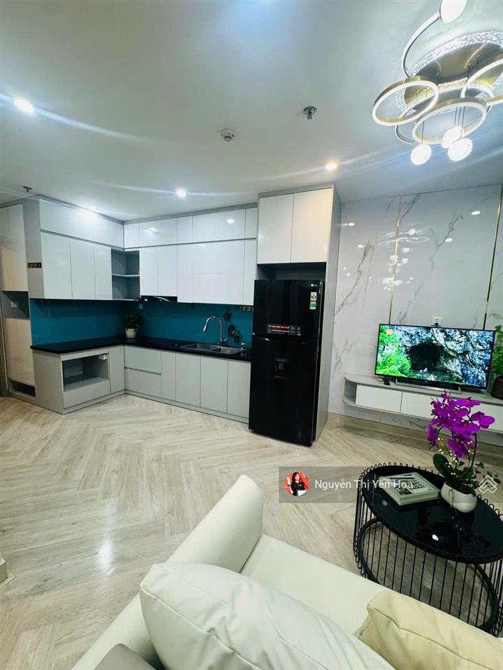 Chính chủ gửi bán gấp căn hộ 2n2w góc tòa s1.06 vinhomes ocp view đẹp thoáng, full nội thất như ảnh