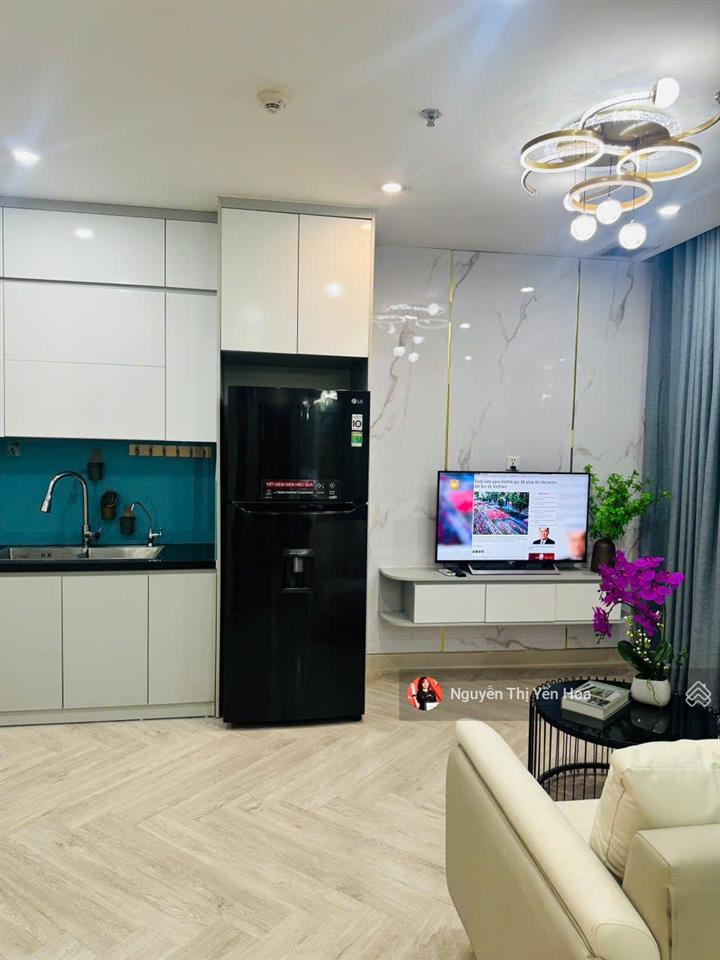 Chính chủ gửi bán gấp căn hộ 2n2w góc tòa s1.06 vinhomes ocp view đẹp thoáng, full nội thất như ảnh