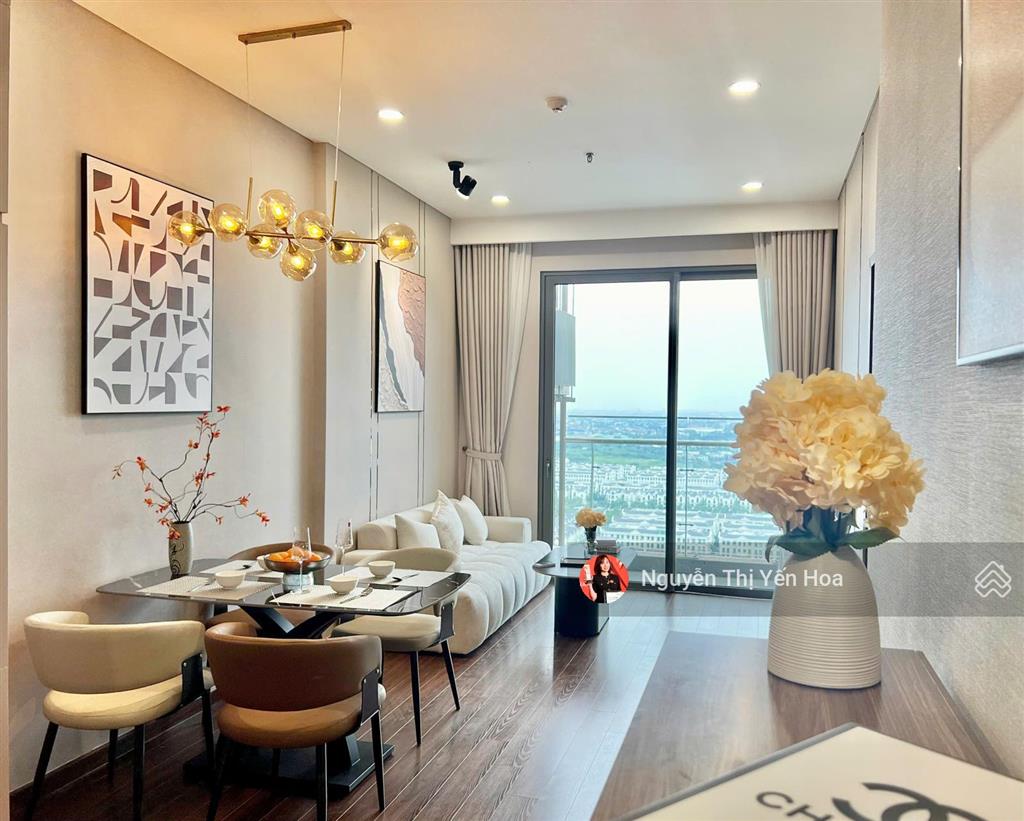 Bán căn 2pn2vs tòa m3  hướng đông nam mát mẻ  giá xả giảm sâu nhỉnh 5 tỷ  sổ sẵn chỉ việc cc