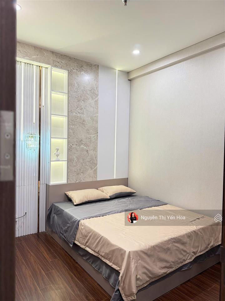 Chuyển nhà về quê nên em bán căn hộ 2n + tòa m2 masteri, giá tốt, sẵn sổ, ở ngay.  0986 784 ***