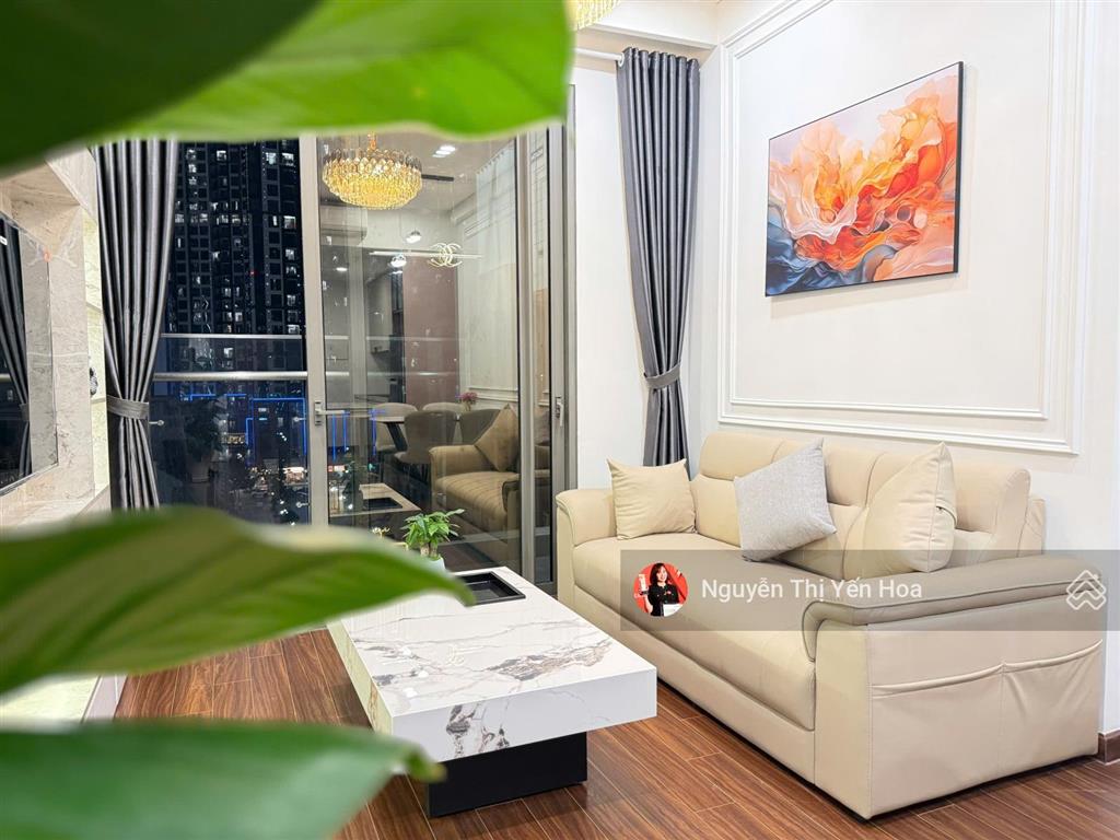 Chuyển nhà về quê nên em bán căn hộ 2n + tòa m2 masteri, giá tốt, sẵn sổ, ở ngay.  0986 784 ***