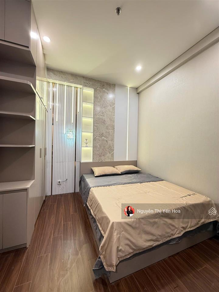 Chuyển nhà về quê nên em bán căn hộ 2n + tòa m2 masteri, giá tốt, sẵn sổ, ở ngay.  0986 784 ***