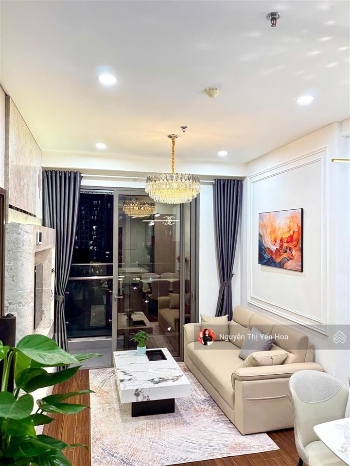 Chuyển nhà về quê nên em bán căn hộ 2n + tòa m2 masteri, giá tốt, sẵn sổ, ở ngay.  0986 784 ***
