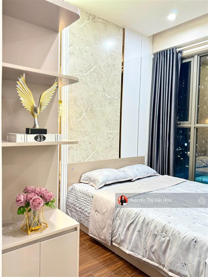 Chuyển nhà về quê nên em bán căn hộ 2n + tòa m2 masteri, giá tốt, sẵn sổ, ở ngay.  0986 784 ***