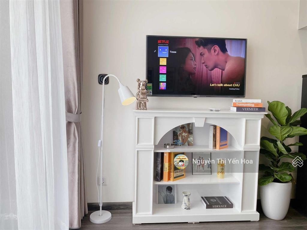 Chính chủ bán gấp căn 2n 2vs góc toà r1.03 (zenpark), tầng 18, diện tích 70,3m2 giá hời tt