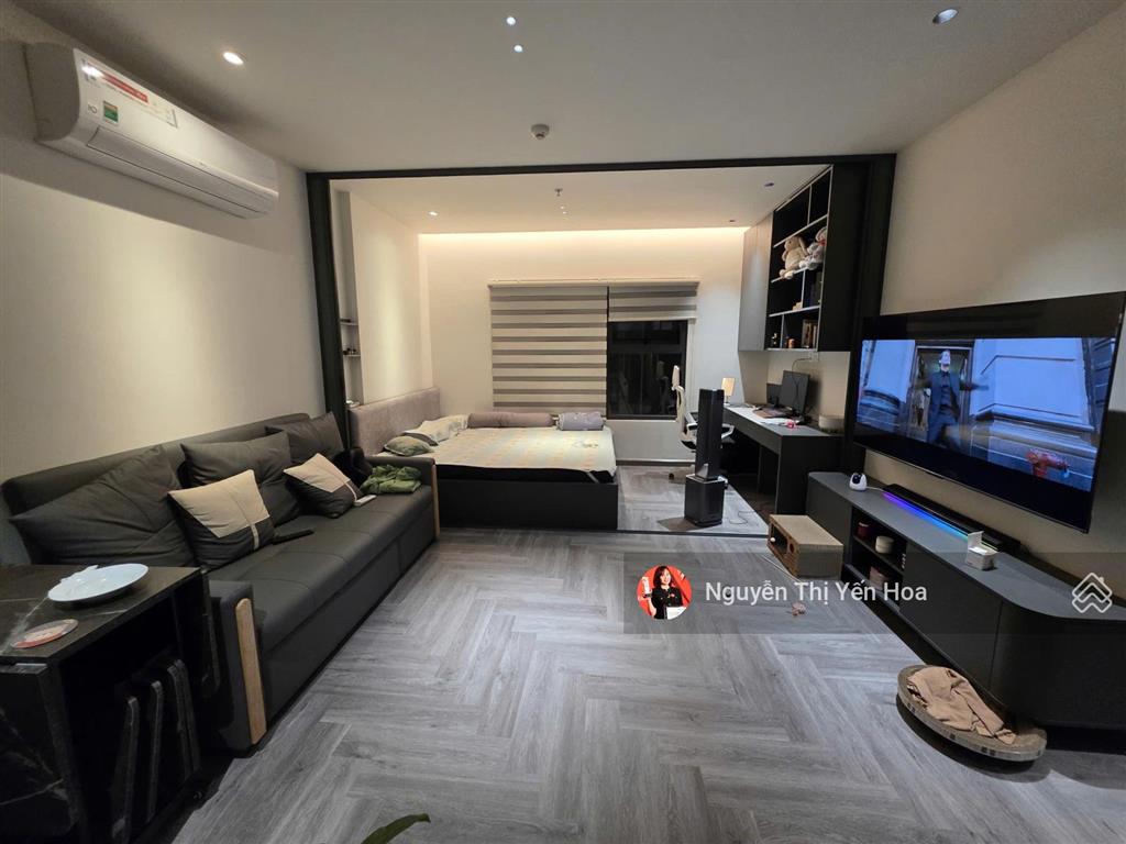 Bán gấp studio cải tạo 1 ngủ nội thất mới toanh giá nhỉnh 2 tỷ
