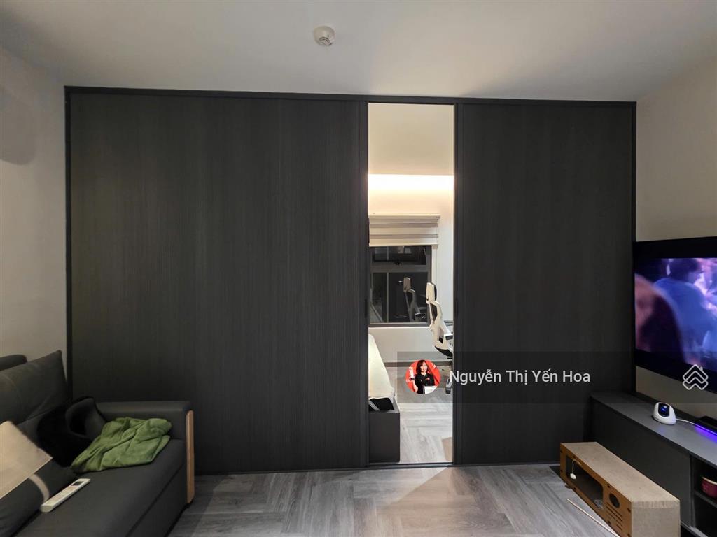 Bán gấp studio cải tạo 1 ngủ nội thất mới toanh giá nhỉnh 2 tỷ