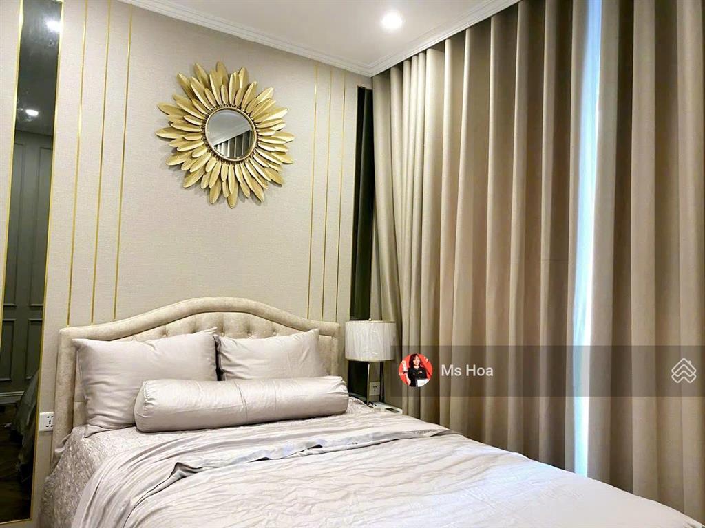 Chuyển về times city cho thuê căn góc 2pn + 1, 2wc luxury, view sông san hô siêu đẹp