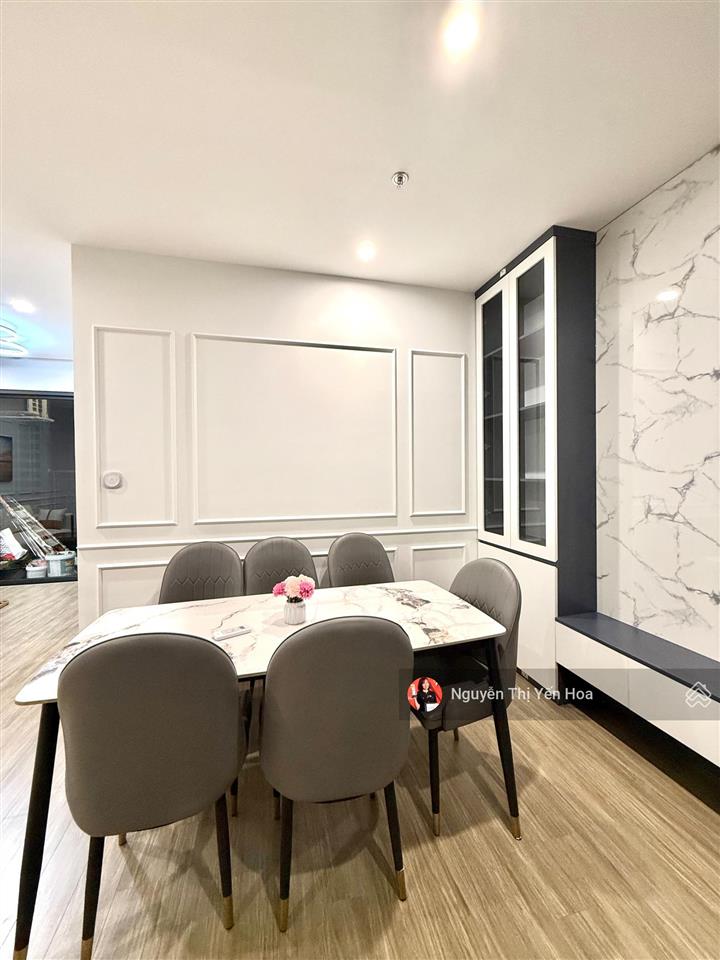 Chính chủ cần cho thuê gấp căn hộ 1pn+ tòa cao cấp p3 pavilion, view thoáng đông bắc