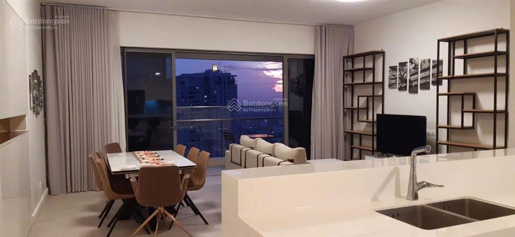 Cho thuê căn góc 4pn cao cấp the madison  gateway thảo điền  view landmark 81 & sông sài gòn
