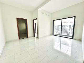 Bán căn hộ chung cư ssh08 diện tích 65m2 có 2 phòng ngủ và 2 ban công, bố cục đẹp
