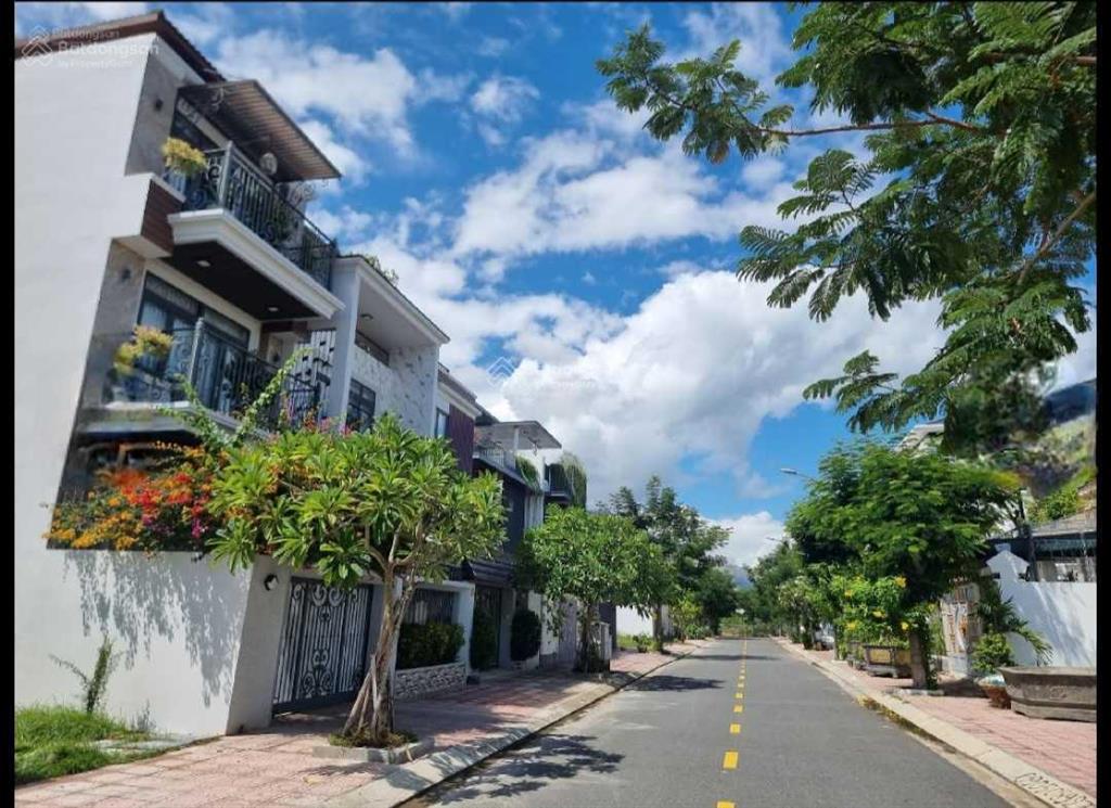 Bán đất biệt thự tại khu đô thị hà quang 2 gần sông, gần công viên mát mẻ rẻ hơn thị trường 10tr/m2