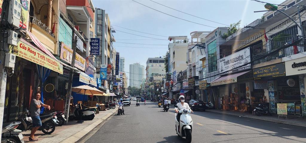 Bán nhà 100m2 mặt phố tại đường phan bội châu, thành phố nha trang, ngay cổng chợ đầm, gần biển