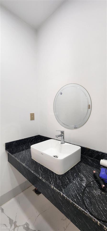 Cho thuê căn hộ (full 1 tầng) khu đô thị vcn phước hải, 130m2 giá 18tr có 2pn, full nội thất