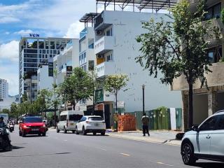 Cho thuê nhà đường thích quảng đức, nhà mới mặt tiền rộng 15m thích hợp làm ngân hàng showroom