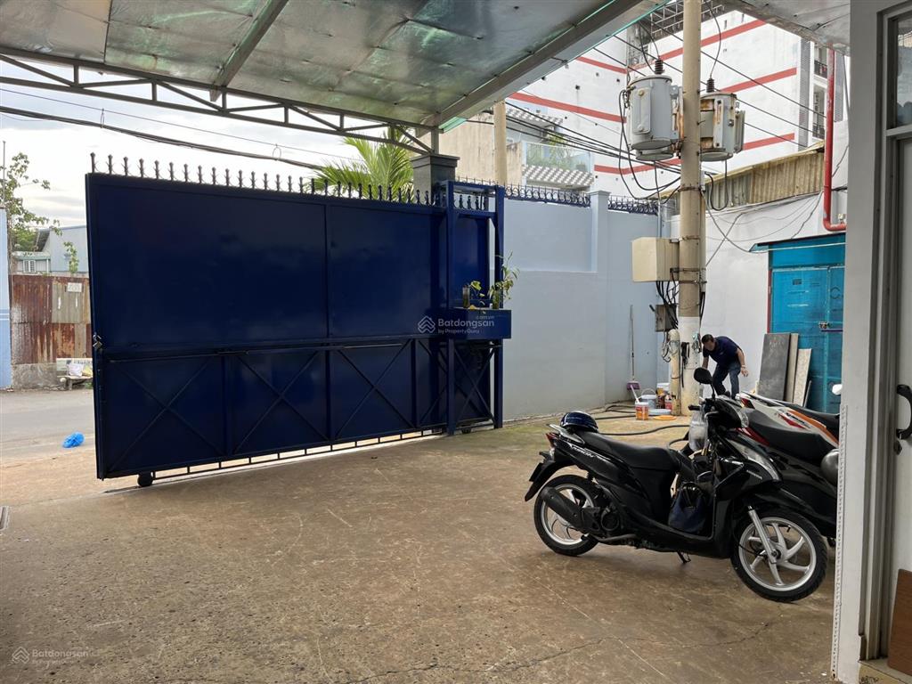Bán kho, nhà xưởng cực chất tại 879/48, hương lộ 2, 32 tỷ, 641.7m2