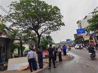 Bán nhà mặt phố yên sở, 12,5 tỷ, 42 m2, 3pn, 3wc, đang chờ sổ