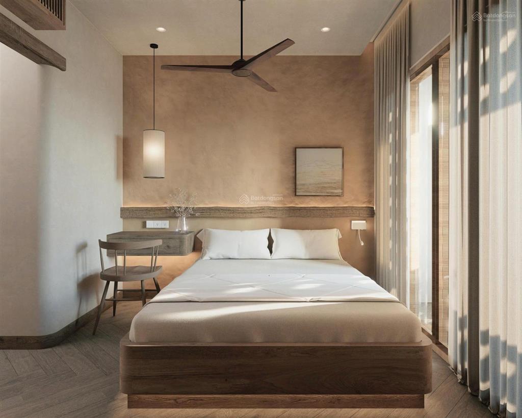 Kế bên nhà thờ tân định  bán nhà mặt tiền  thạch thị thanh  dòng tiền 50tr/tháng cố định