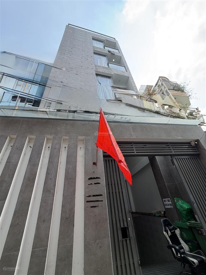 Chdv khu phan xích long  hđt 85tr/tháng ( 5 năm )  6 tầng thang máy  11 studio full nội thất