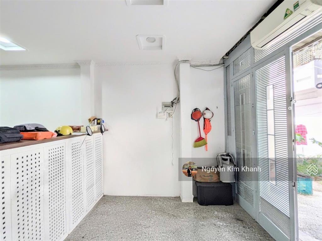 Không qh  hxh nguyễn trãi q1  đối diện bộ ca  4pn  oto tới nhà  12,59 tỷ còn tl