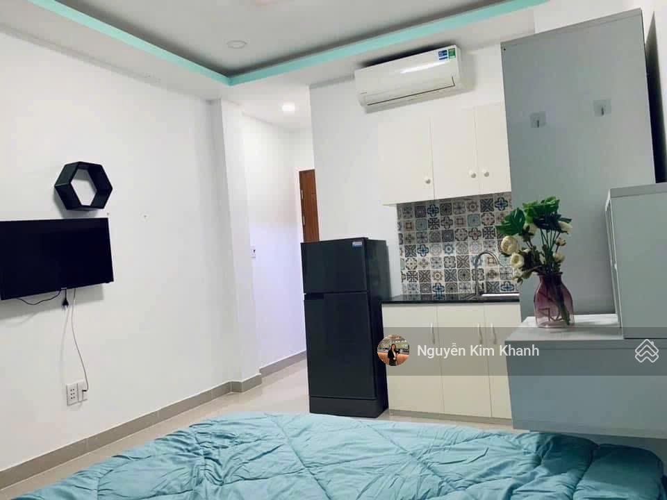 Chdv 83m2 5 tầng có thang máy  cách metro bến thành 500m  dòng tiền 65tr/tháng  pccc đạt chuẩn