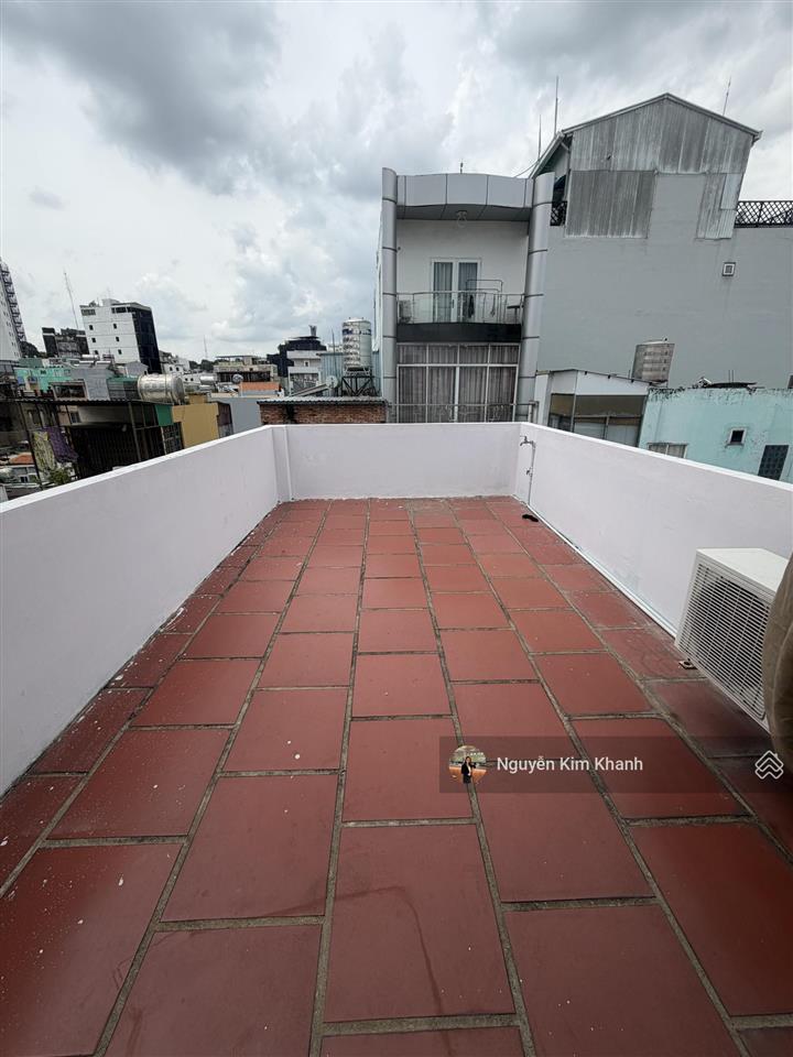 Hxh gần chợ bến thành  kế bánh mì huynh hoa  76m2 4 tầng  7pn tiện kd chdv  khu phố tây q1