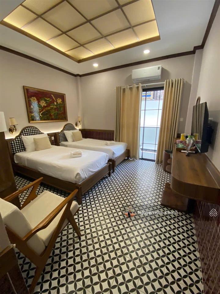 Sát bên cầu thủ thiêm và q1  hxh 8m p19 bình thạnh  68.1m2 5t9pn  đang kd cho thuê hơn 100tr/th