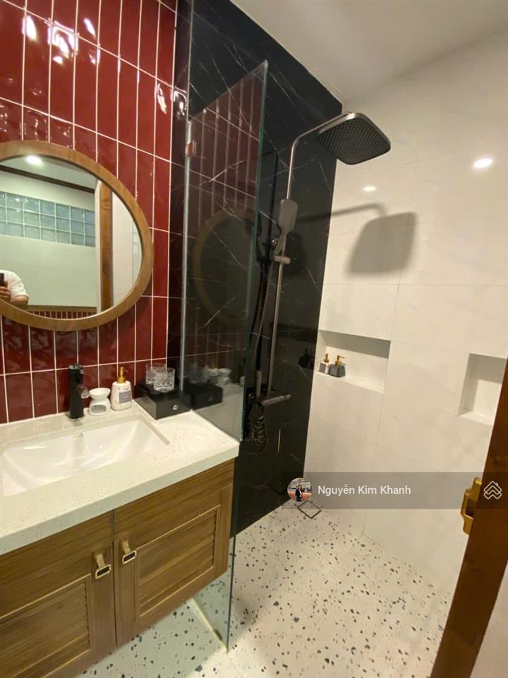 Sát bên cầu thủ thiêm và q1  hxh 8m p19 bình thạnh  68.1m2 5t9pn  đang kd cho thuê hơn 100tr/th