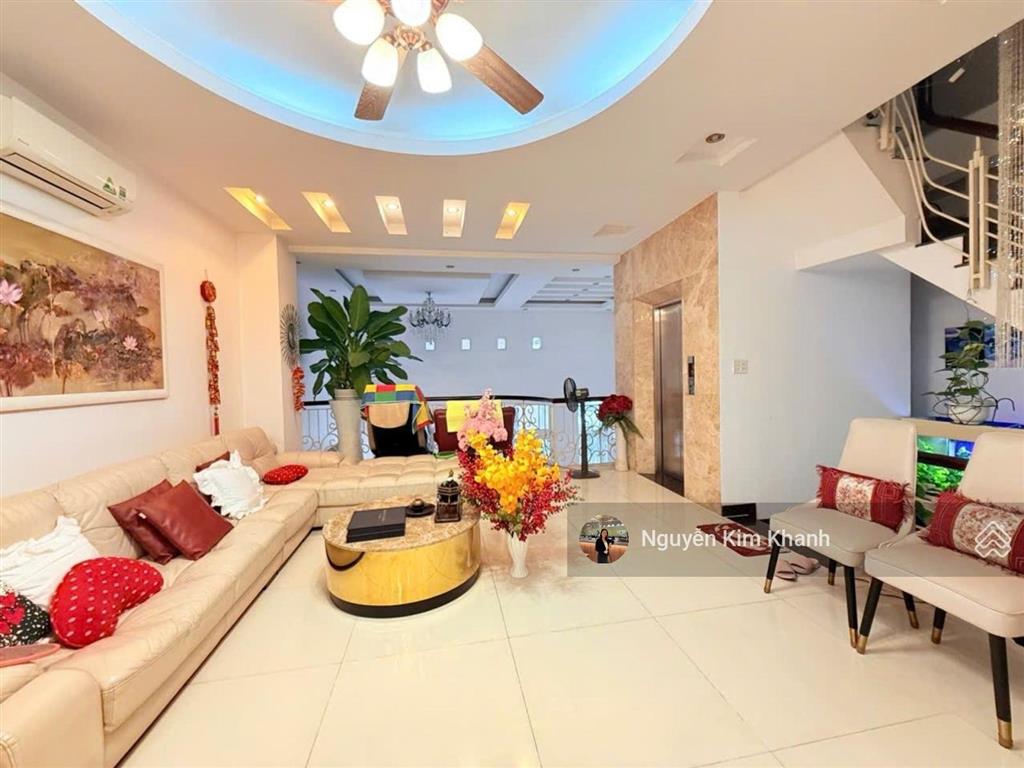 Tòa nhà khu phố nhật  phạm viết chánh p19  hđt 150tr/th  thông ra thảo cầm viên, vinhomes bason