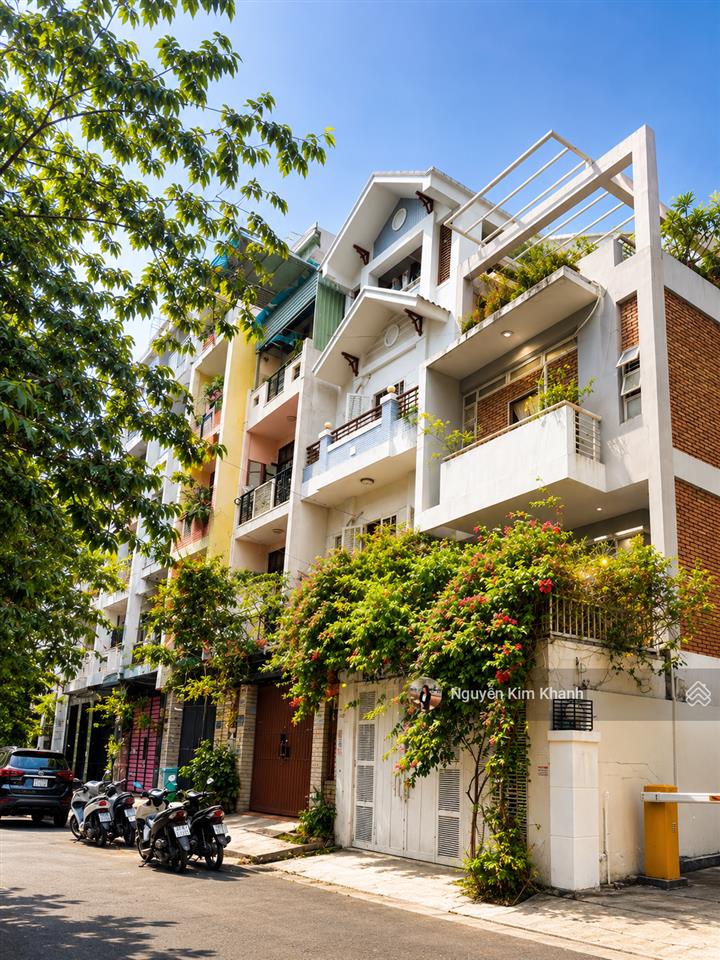 Hẻm kinh doanh 10m  nguyễn gia trí  75m 4 tầng  căn góc 2 mặt đường  ngang 5m vuông