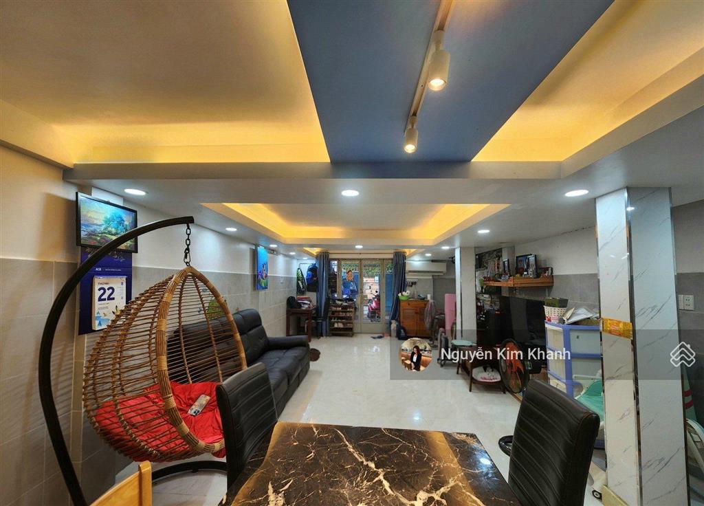 Hxh 6m phạm viết chánh p19  sát bên bason  98m 3 tầng 5pn  tương lai ra mt kênh văn thánh