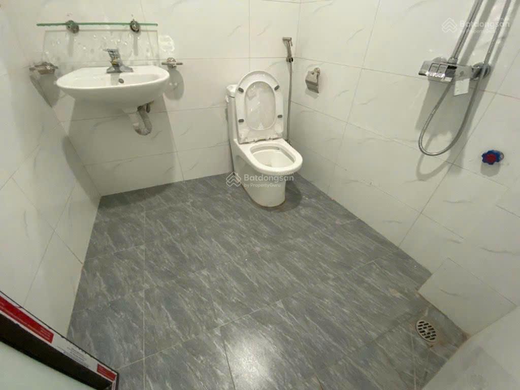 Chính chủ cần bán nhà mới đẹp khương đình dtsd 20m2. giá chỉ 3.65 tỷ thanh xuân