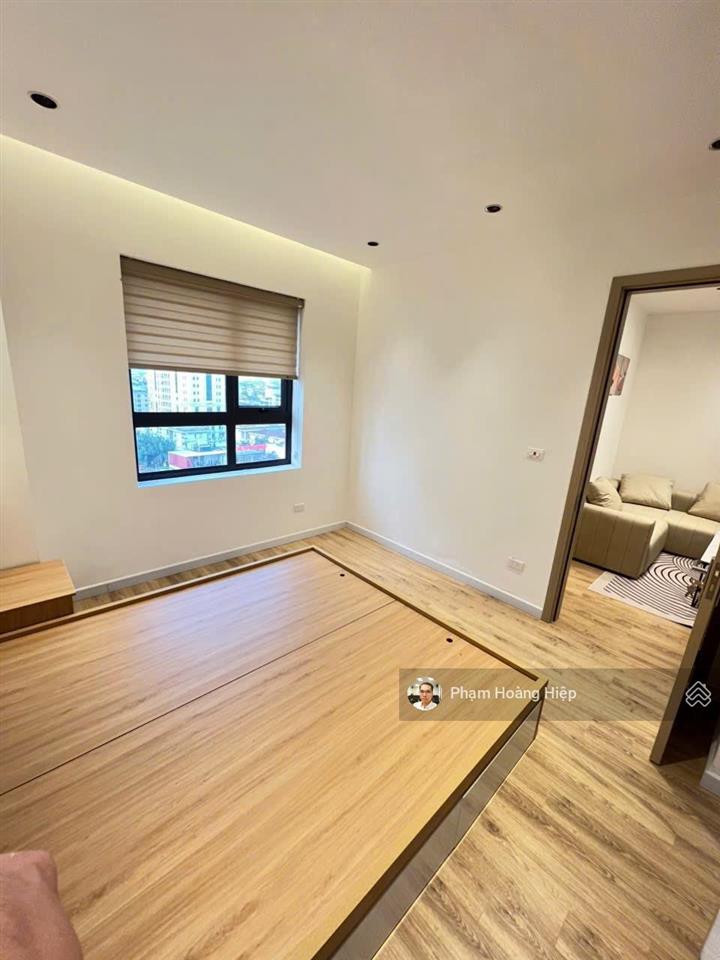 (chính chủ)ct1a  tp giao lưu. hơn 6 tỷ 90m2  3pn  2wc  2 ban công  full nội thất nhập khẩu