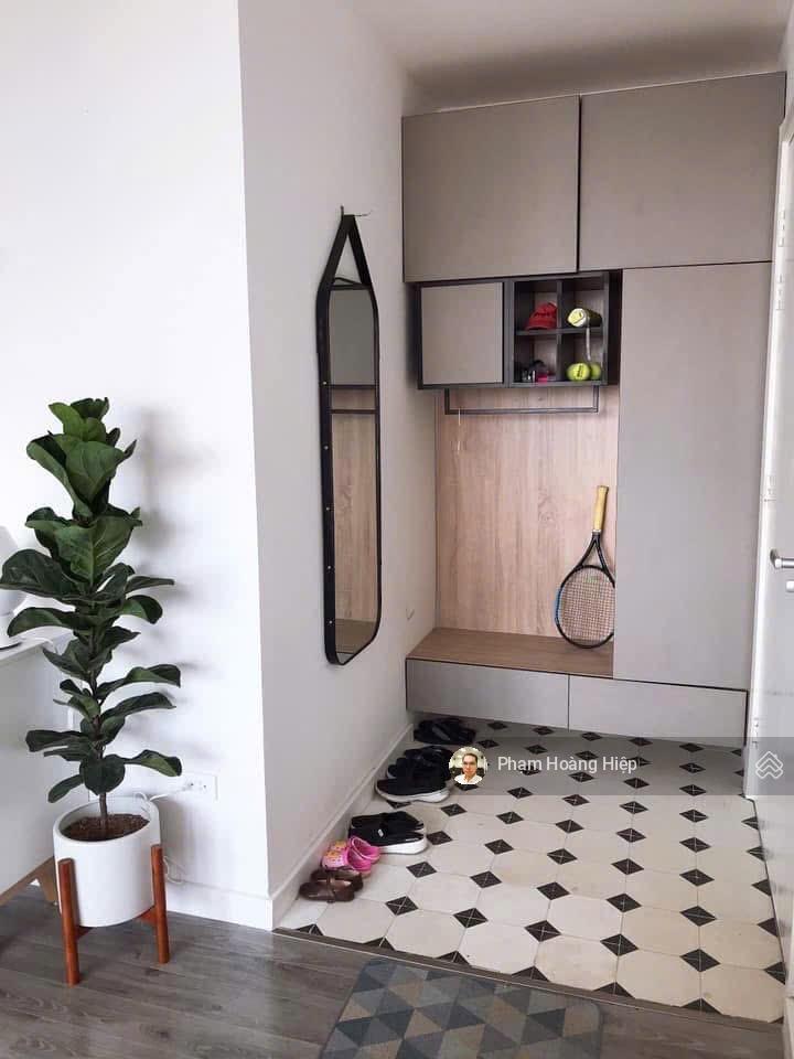 (hiếm) hơn 8 tỷ căn 68.2m2  2 pn  2wc  view hồ  dự án vip vinhomes greenbay.  0858 045 ***