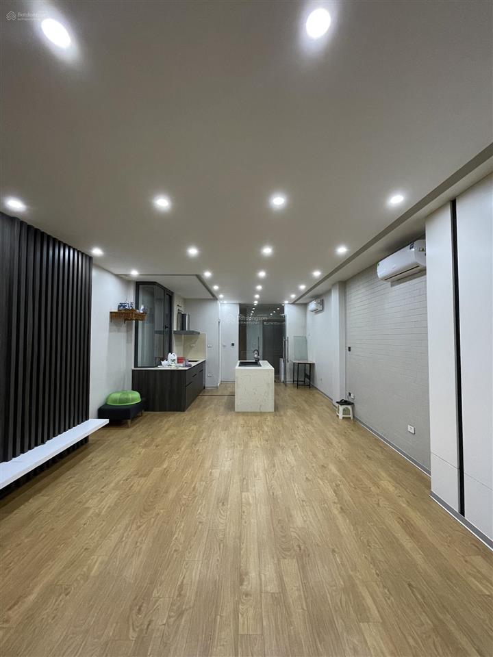 (chính chủ) tam khương  building 60m2 x 7 tầng, thang máy  thiết kế thông sàn. giá 69tr/tháng