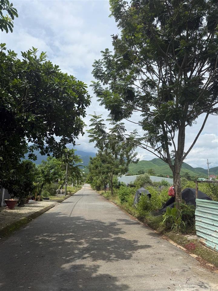 Bán đất tđc hoà ninh ( khu nhà vườn ) dưới chân núi khu du lịch bà nà