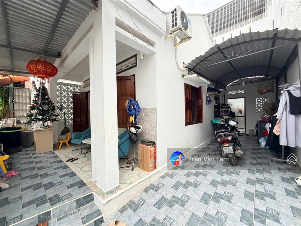 Giá tốt  bán đất tặng nhà ngang 7,9m hẻm ô tô nguyễn biểu khu dân trí cao, bắc nha trang