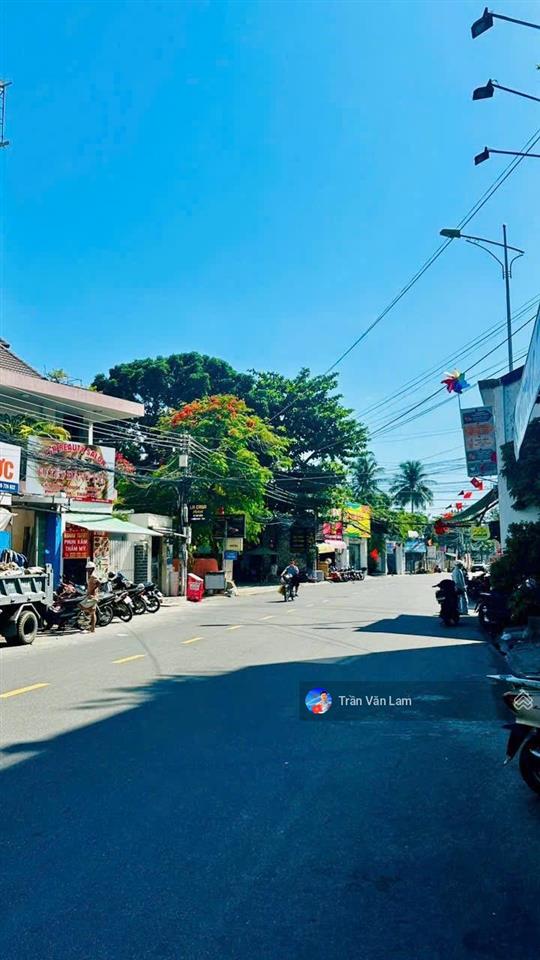 Lô đất hẻm ô tô sát đường đặng tất cách biể 200m giá chỉ 7,2 tỷ