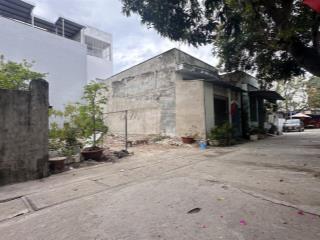 Bán đất ngang 7,8m dt 92,4m2 sát đường nguyễn chích hẻm thông 6m bắc nha trang