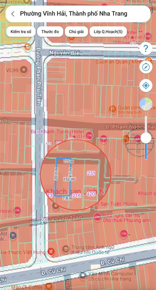 Nhà 3,5 tầng ngang 7,6m sát bãi tắm biển hòn chồng  ngang 7,6m thông thoáng